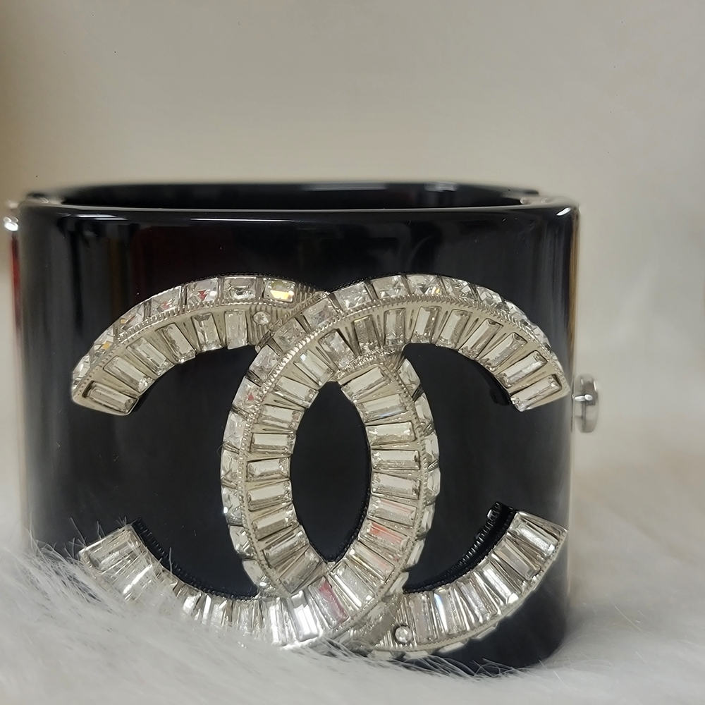 Chanel Black and Silver Cuff Bracelet - Picture 2 of 5